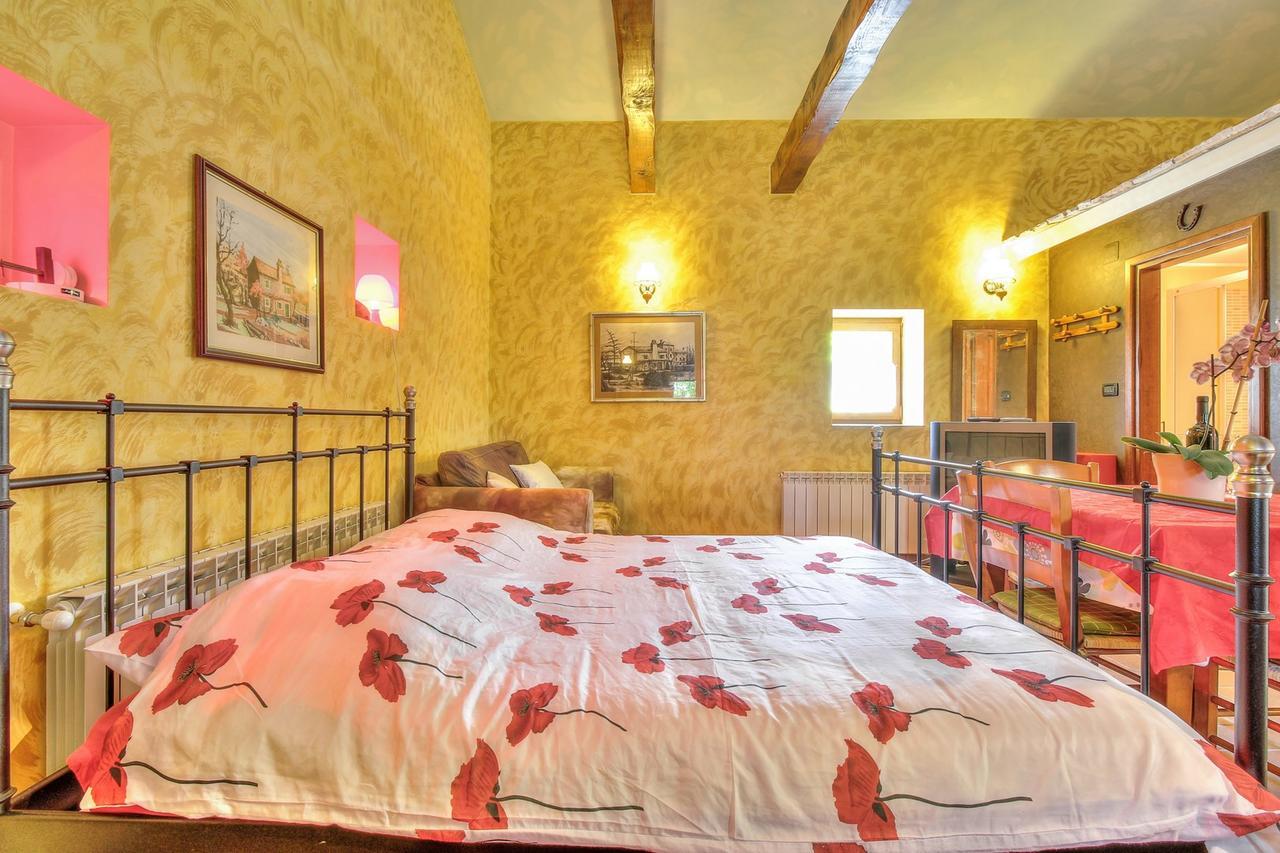 Nadia House With Apartments Zambratija  Cameră foto